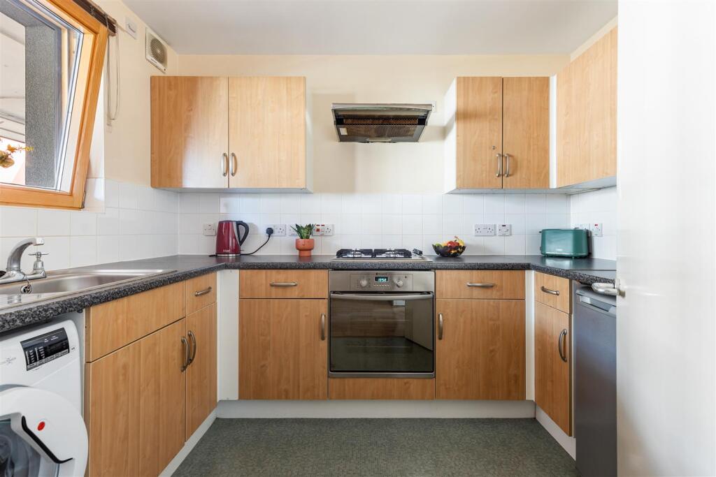 Apartment in London - View 4