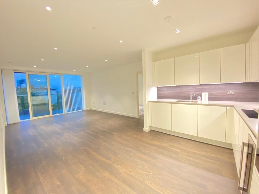 Main image of property: Devan Grove, London, N4