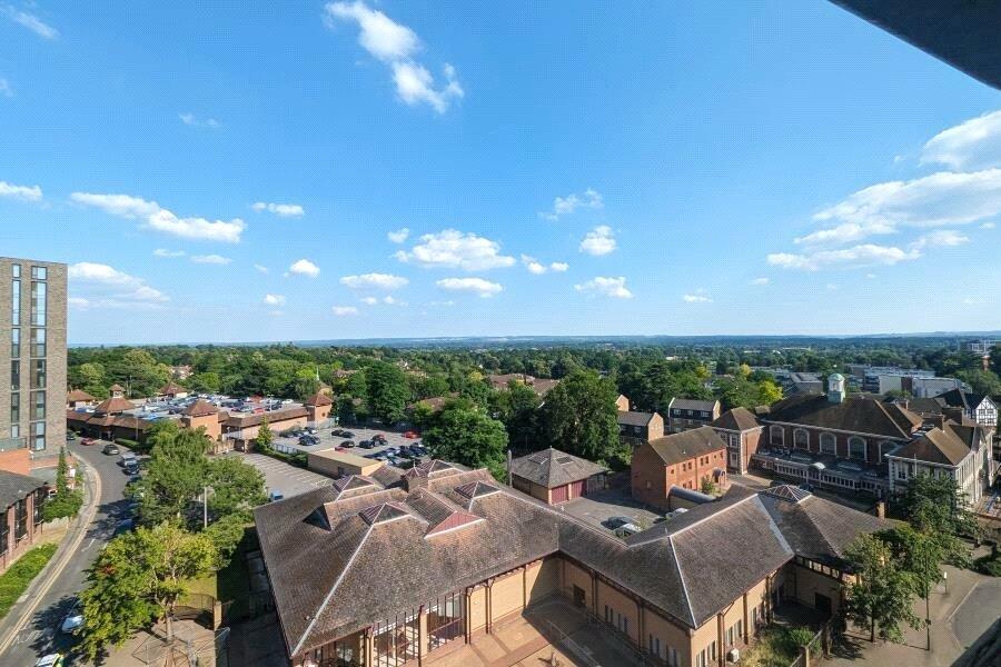 Apartment in Guildford - View 4