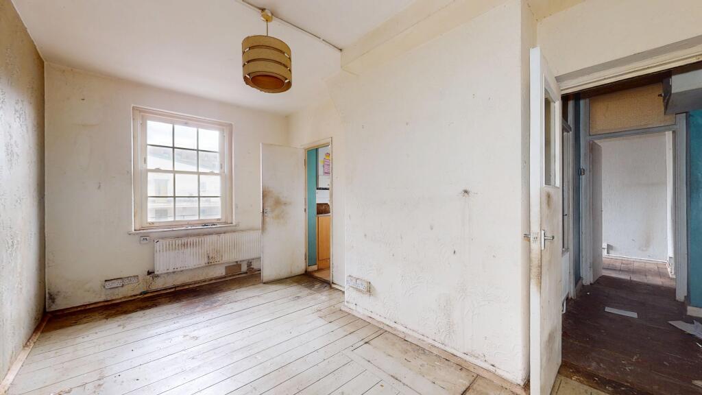 Apartment in London, Browning Estate, Walworth - View 5