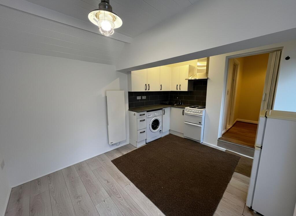 Main image of property: Leamington Road, Stivichall Manor, CV3