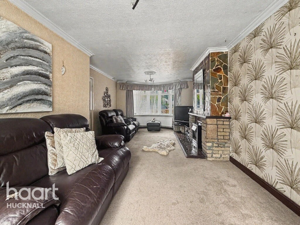 House in Ashfield, Hucknall - View 5