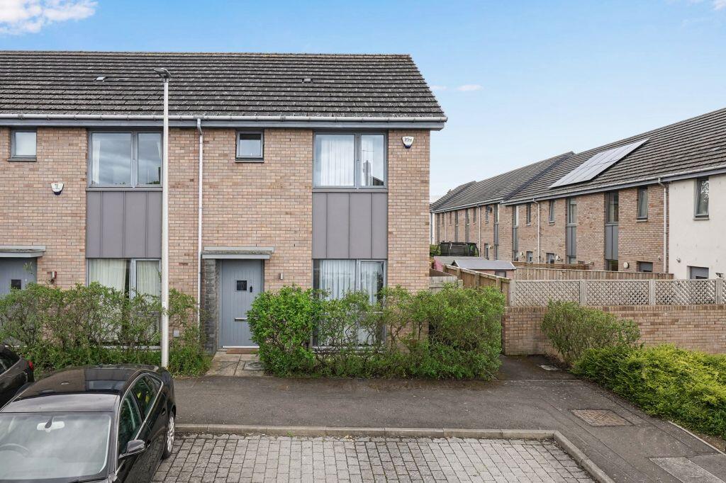 Main image of property: 2 Linden Avenue, Gracemount, Edinburgh, EH16 6FA