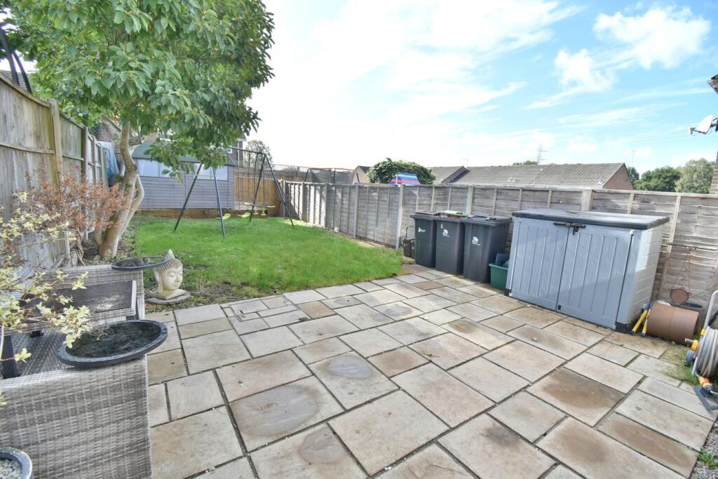 House in Ferndown - More
