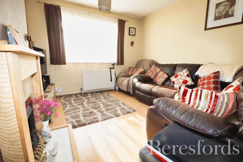 Stansted Close, Chelmsford, CM1 photo 3