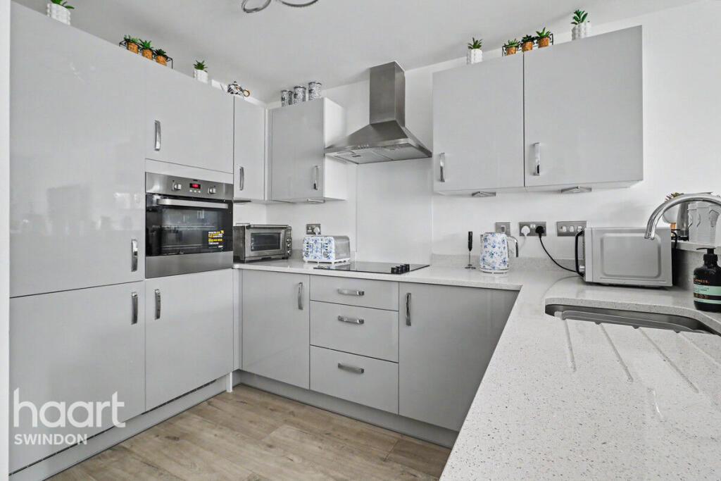 House in Swindon, Wichel Fields, Wichelstowe - View 4