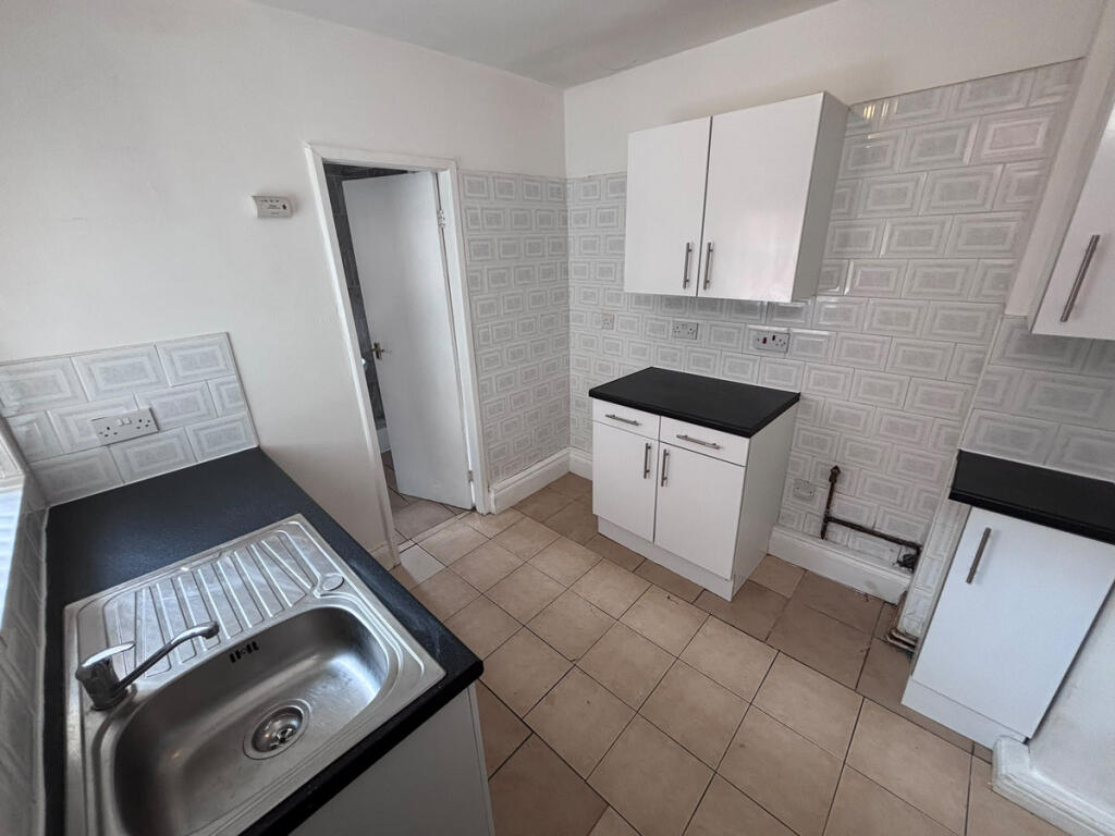 Apartment in Gateshead, Bensham - View 3