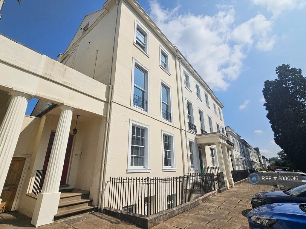 Main image of property: Beauchamp Avenue, Leamington Spa, CV32