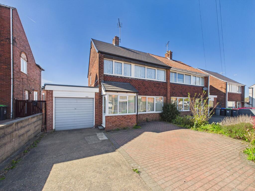 Main image of property: Alfreton Road, Sutton in Ashfield, Nottinghamshire