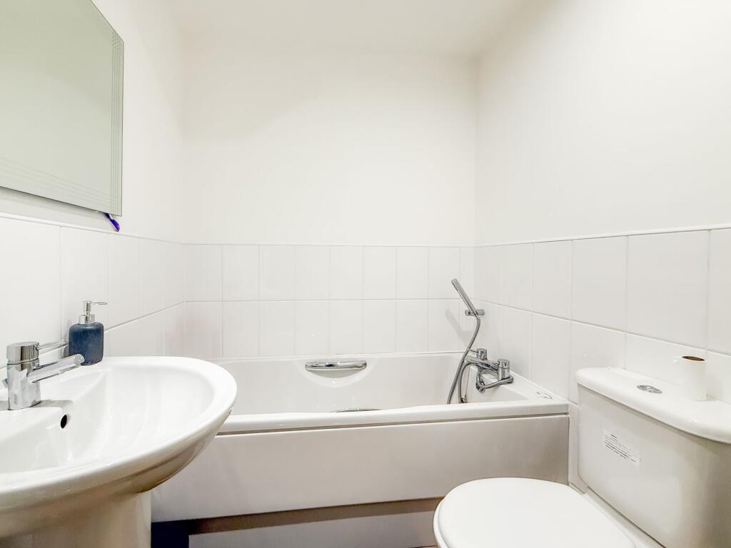 The Willows, Gateshead, NE10 photo 4