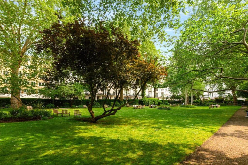 Apartment in London - View 5
