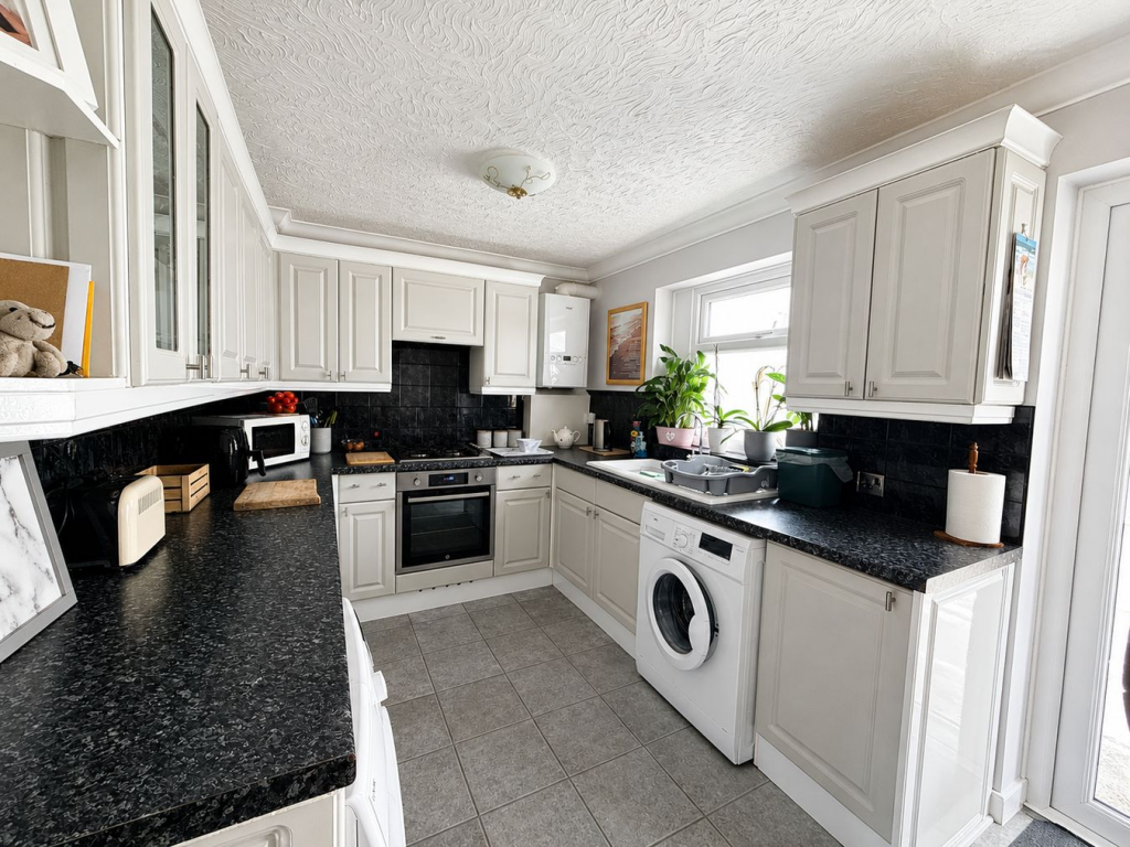 House in Colchester - View 5
