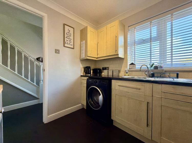 Lakeside Road, Ipswich - View 3