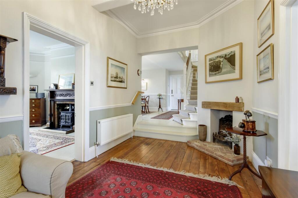 House in Tonbridge - View 5