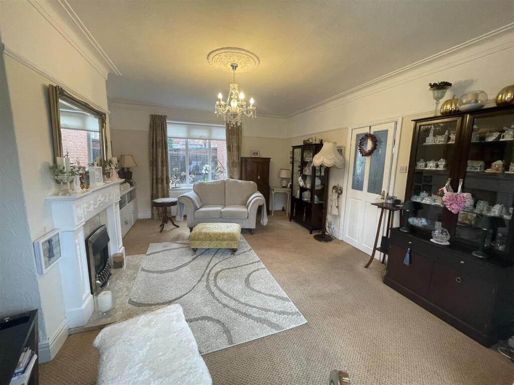 Main image of property: Calderwood Crescent, Low Fell, Gateshead