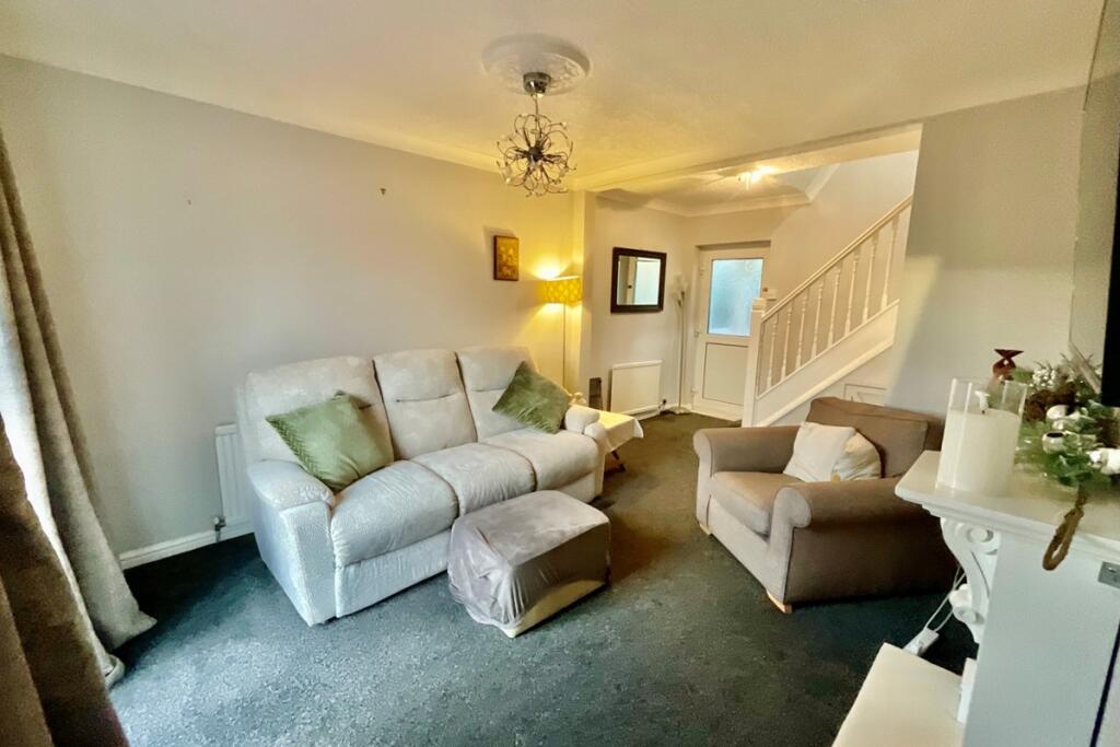 Larch Road, Maltby, Rotherham, S66 8AZ photo 3