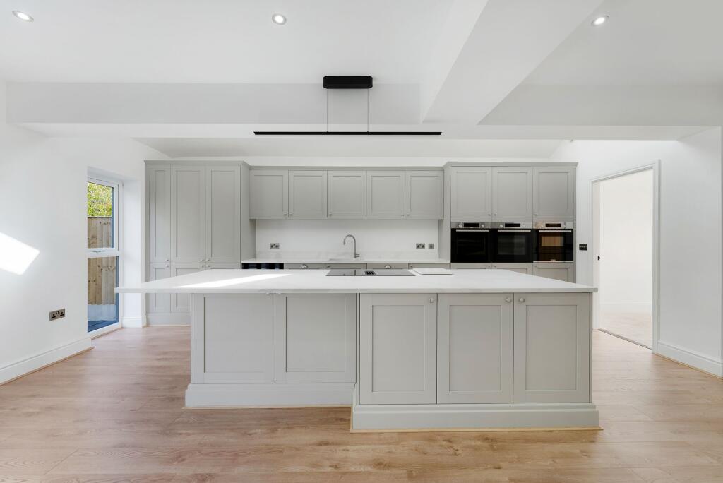 House in Widnes, Upton - View 5