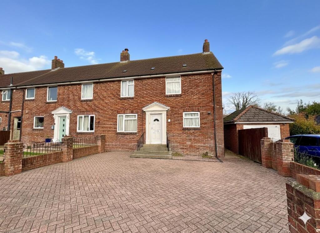 Main image of property: Hillson Drive, Fareham