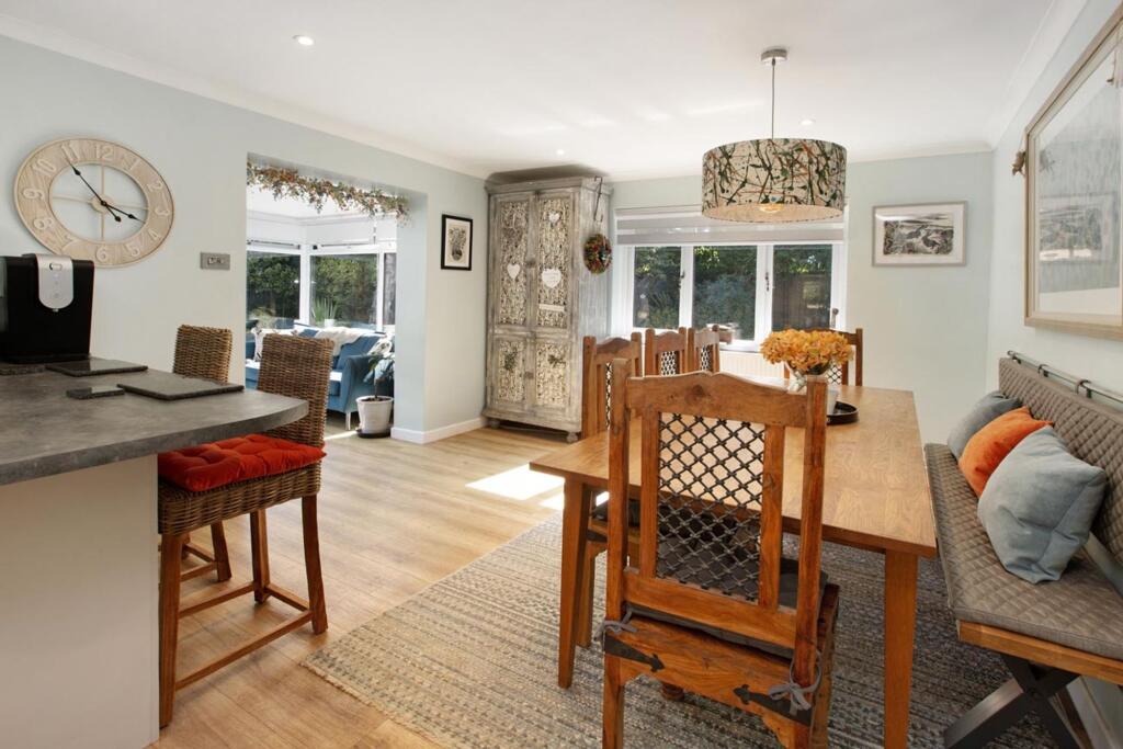 House in Torquay - More