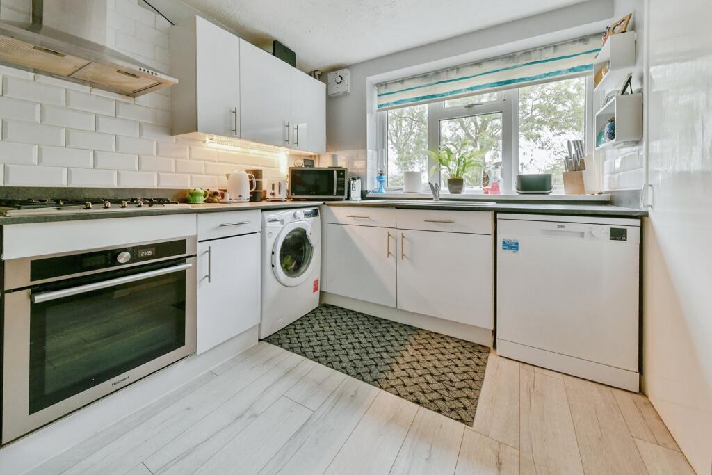 House in Stevenage - View 5