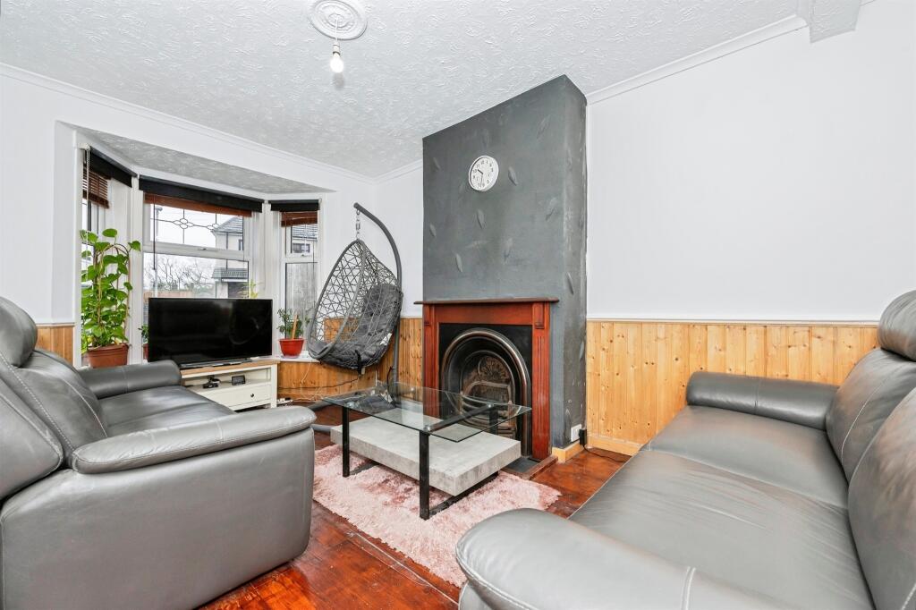 House in Thurrock, Essex - View 4