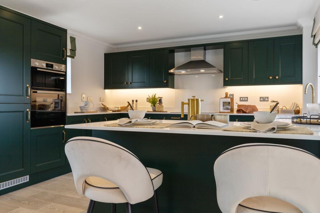 House in Braintree, Halstead - More