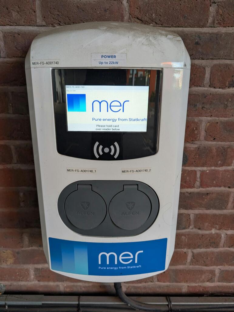 Car Chargers.jpg
