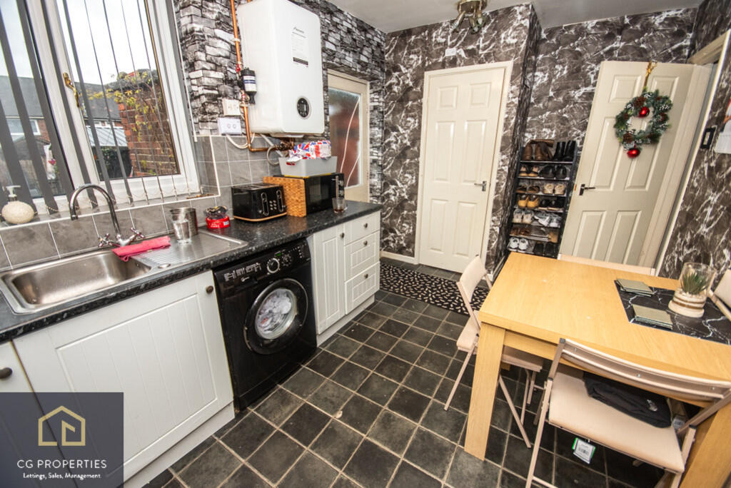 Kimberworth Park Road, Rotherham photo 2