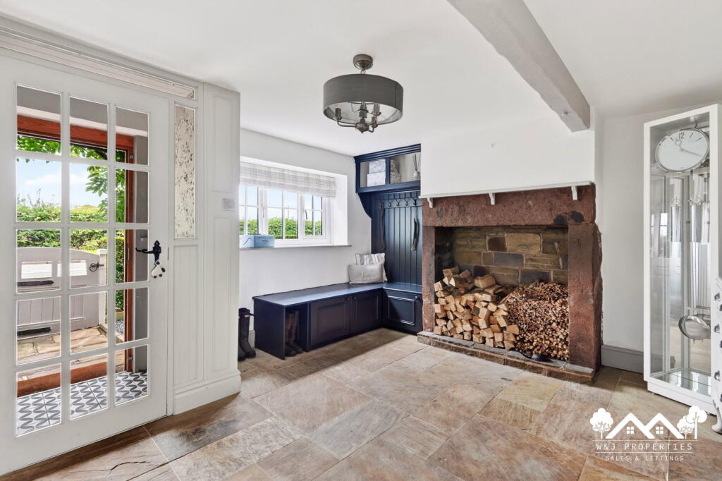 House in Preston - View 5