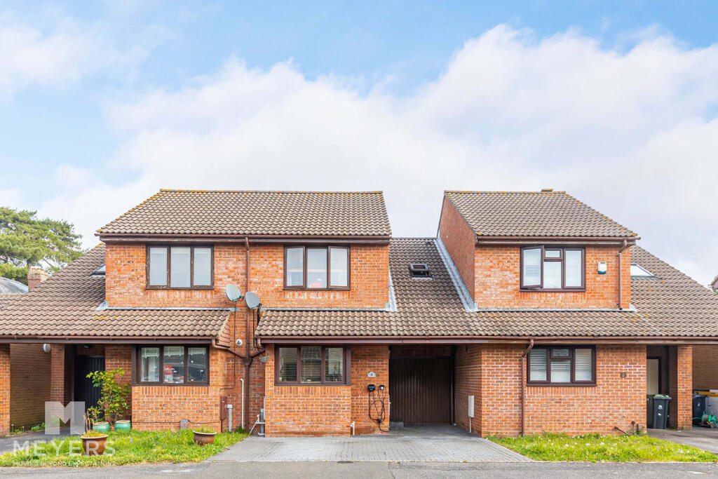 Main image of property: Bernards Close, Christchurch, BH23 2