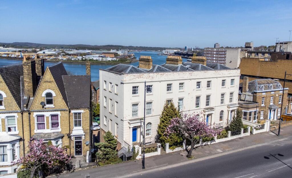 Main image of property: New Road Avenue, Chatham