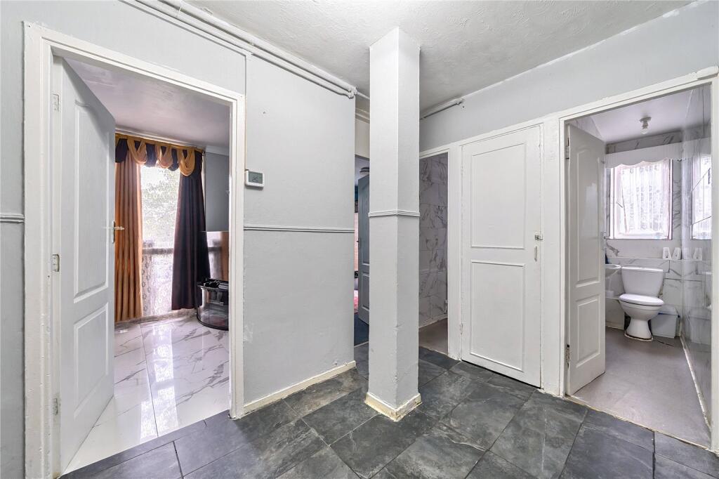 Apartment in London - View 3