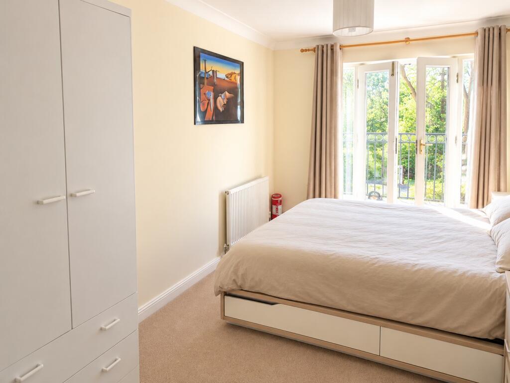Apartment in London - View 4