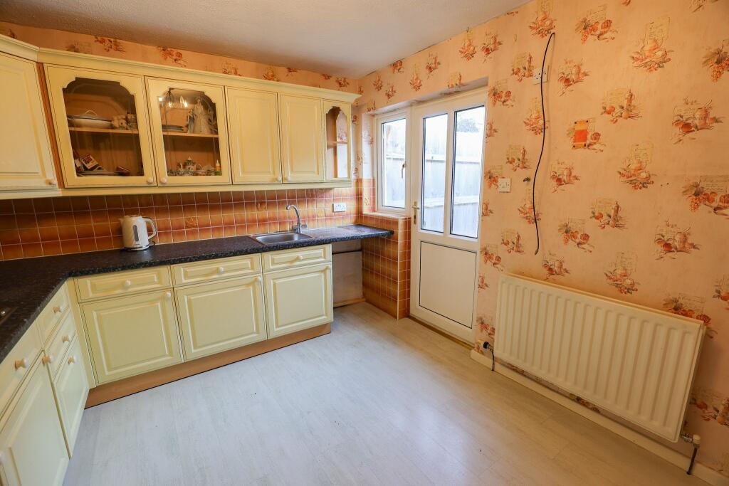 Rylstone Drive, Heysham, Morecambe photo 4