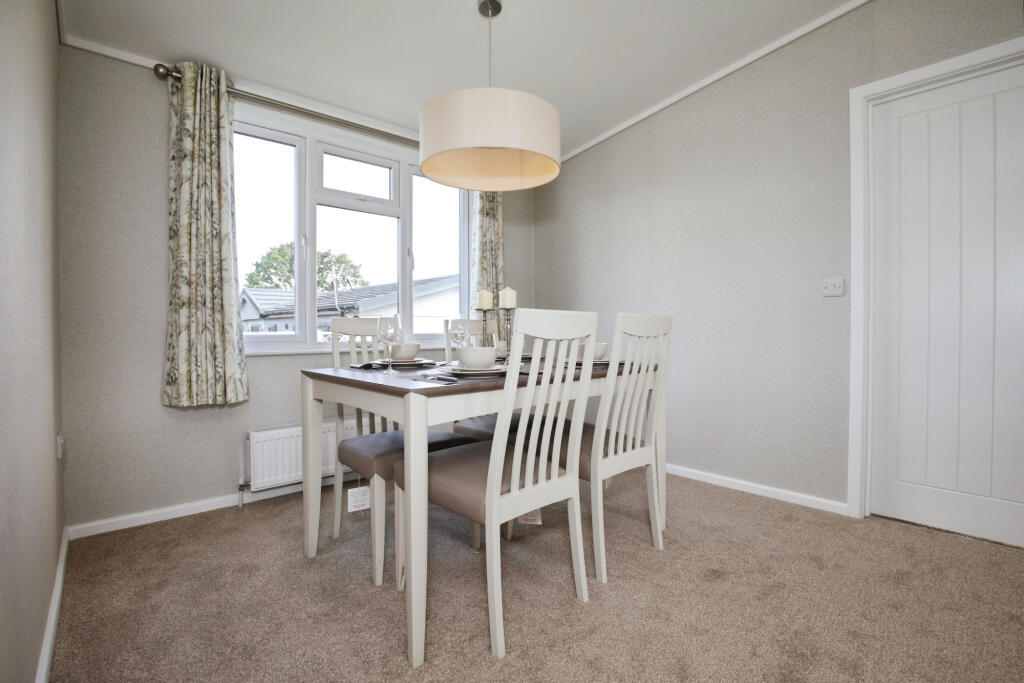 Andover, Hampshire, SP11 photo 5