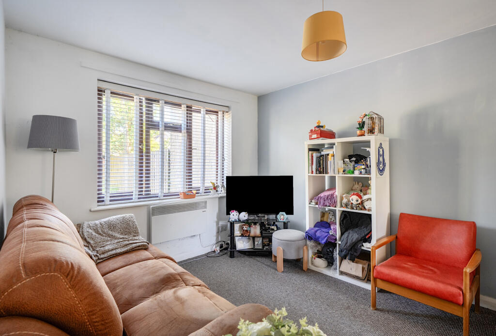 Apartment in Peasedown St. John, Bath and North East Somerset - View 3