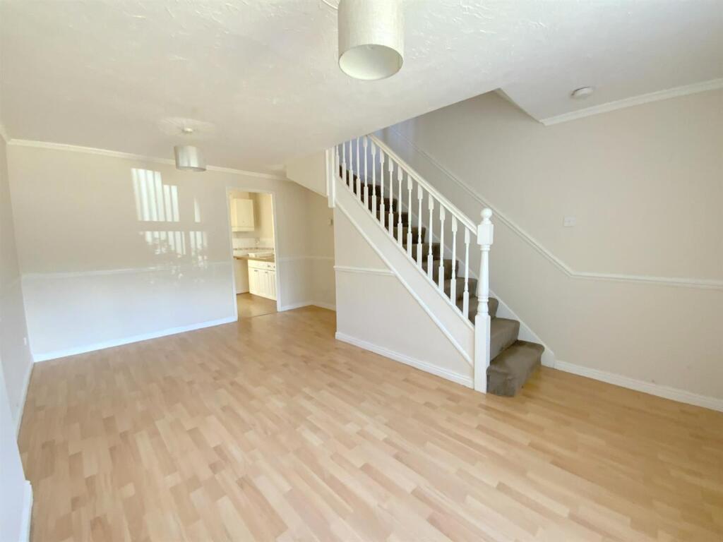 House in Grimsby, Little Coates, Grange - View 3
