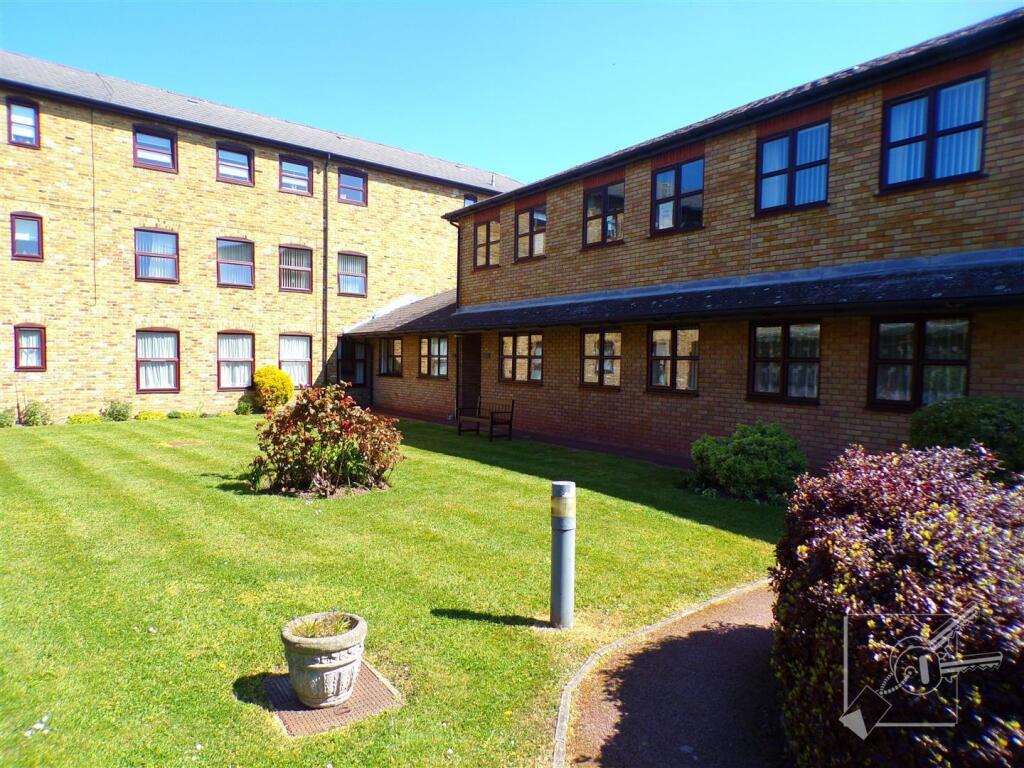 Main image of property: St James Oaks, Trafalgar Rd, Gravesend