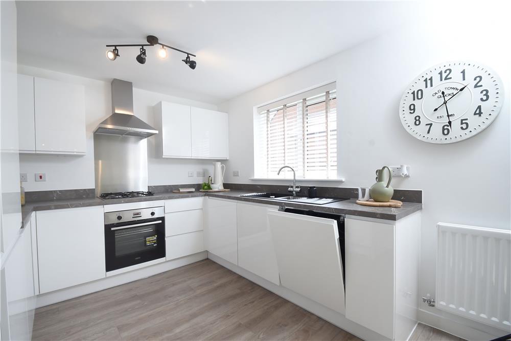 House in Duston, New Duston - View 5