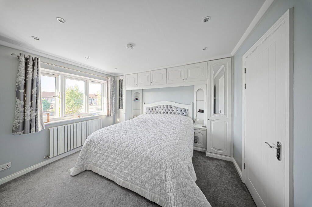 House in Dartford - View 5