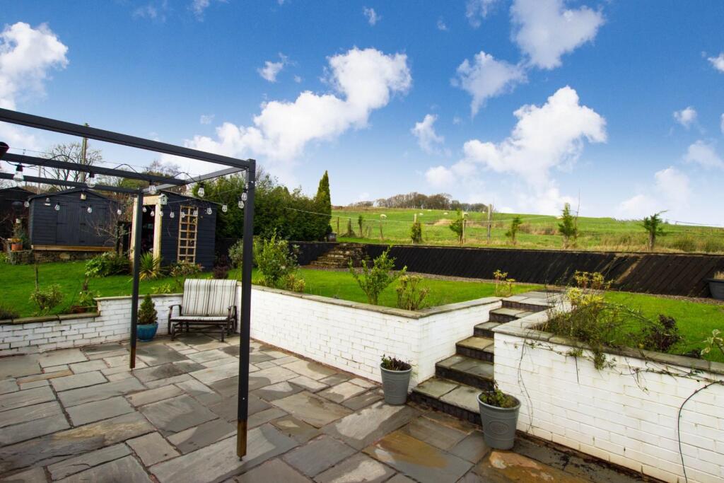 Additional image 3 of 'Bradda' Bog Height Road