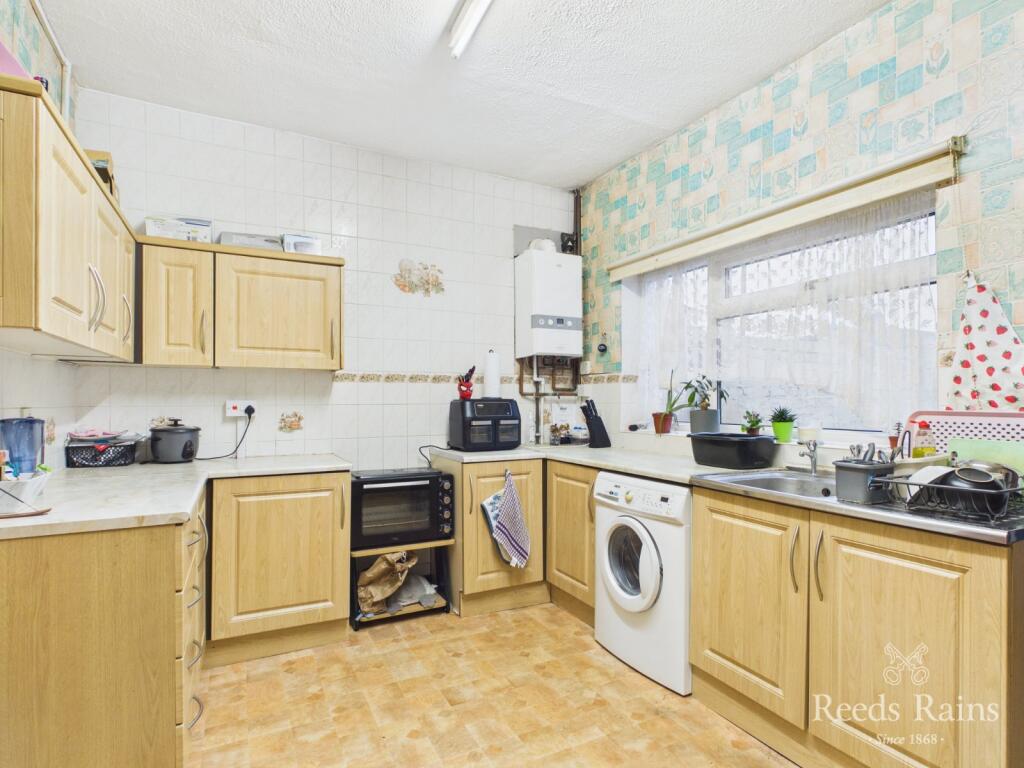 Sutton View, Lorraine Street, Hull, East Yorkshire, HU8 photo 3