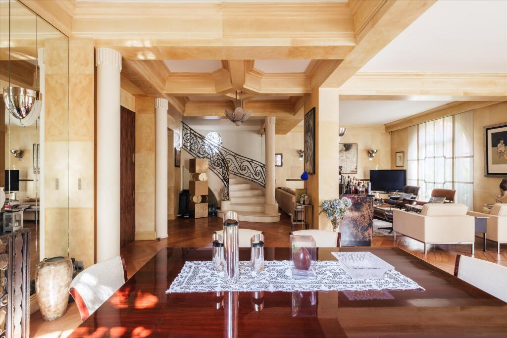 Main image of property: Paris-Isle of France, Hauts-de-Seine, Neuilly-sur-Seine