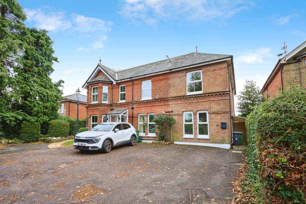 Main image of property: Culham Lodge Apartments, 31 Landguard Manor Road, PO37