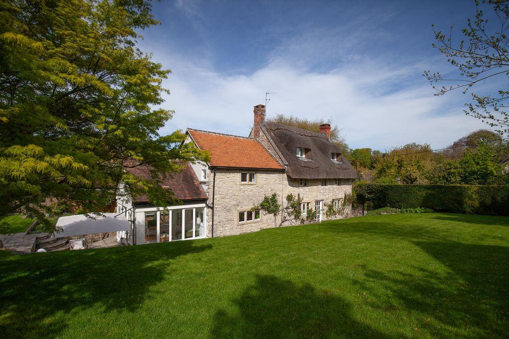 Main image of property: Chilmark 
