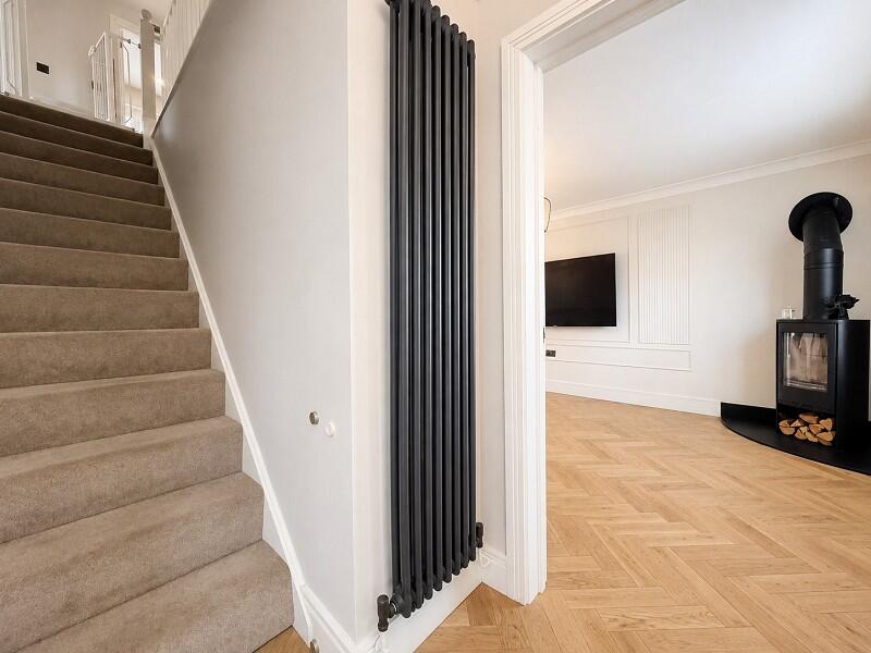 House in Cardiff, Llanharan - More