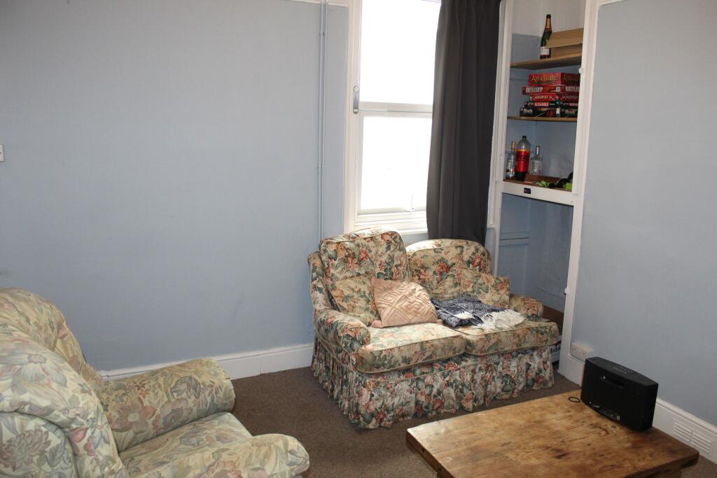 Mount Pleasant Road, Exeter photo 3