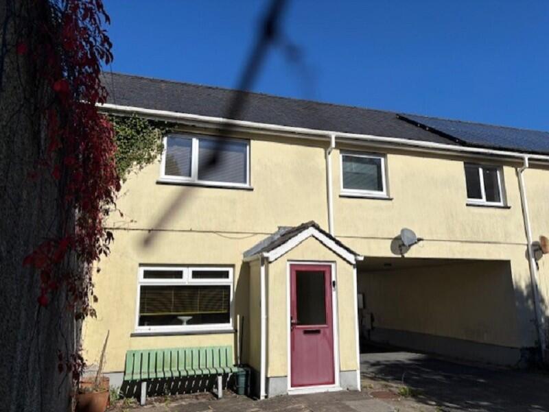 Main image of property: Yr Hafod, New Road, Llandeilo, Carmarthenshire.