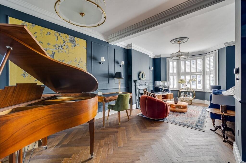 House in London - View 3