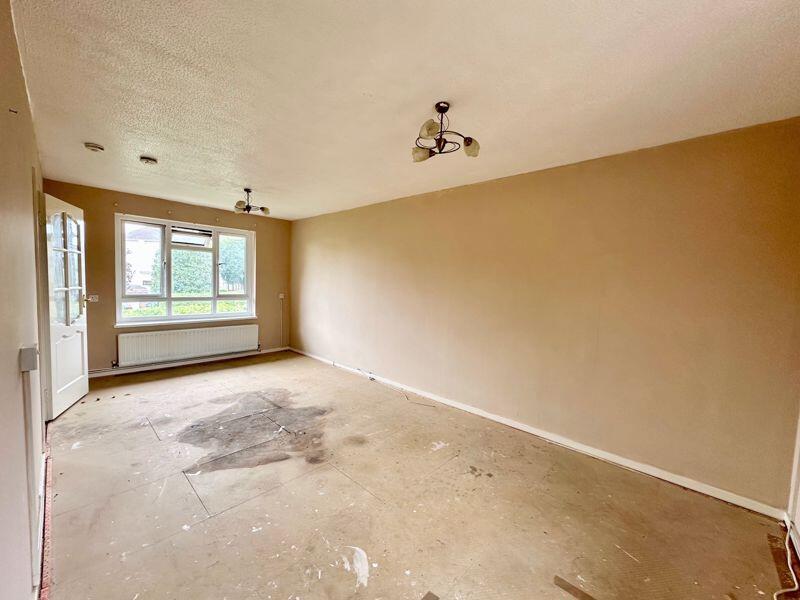 Apartment in London - View 3